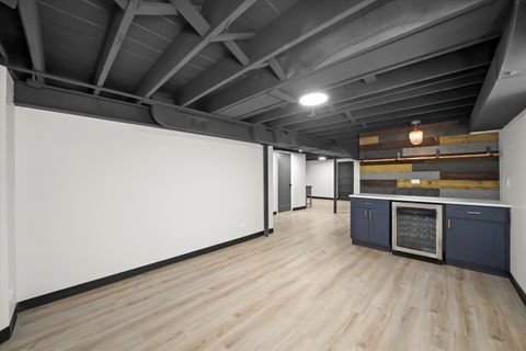 Tiny photo for 4840 W Waveland Avenue, Chicago, IL 60641 (MLS # 12548737)