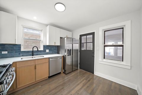 Tiny photo for 4840 W Waveland Avenue, Chicago, IL 60641 (MLS # 12548737)