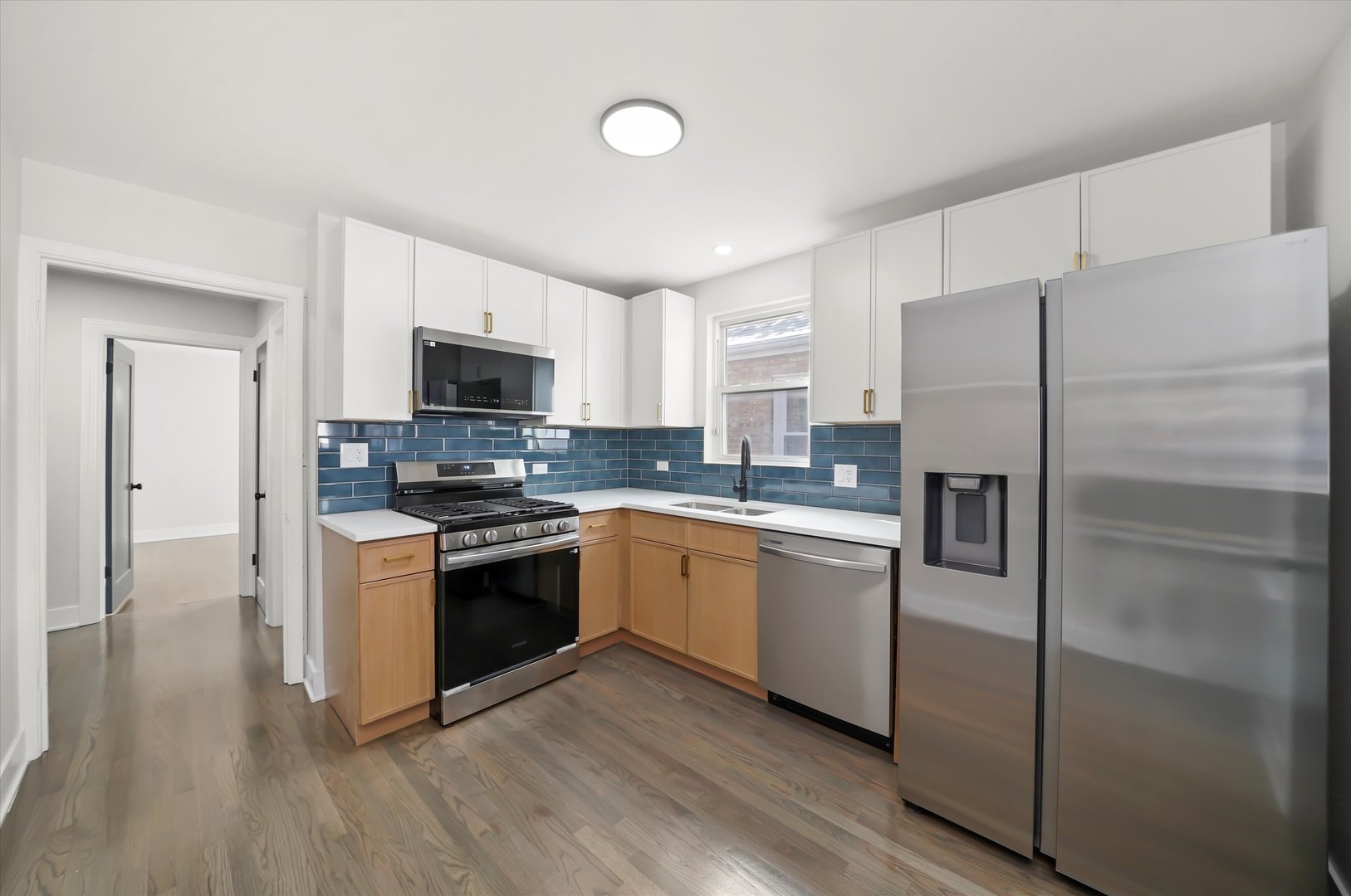 4840 W Waveland Avenue