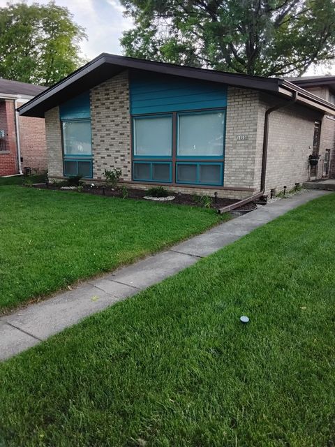 A home in Dolton