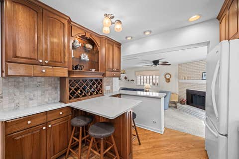 Tiny photo for 1101 E Mayfair Road, Arlington Heights, IL 60004 (MLS # 12719112)