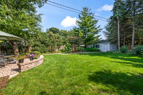 Tiny photo for 1101 E Mayfair Road, Arlington Heights, IL 60004 (MLS # 12719112)
