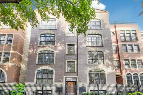 Photo of 1523 N Cleveland Avenue #2S, Chicago, IL 60610 (MLS # 12487409)