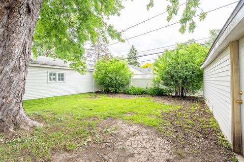 Tiny photo for 1531 Beach Avenue, La Grange Park, IL 60526 (MLS # 12613316)