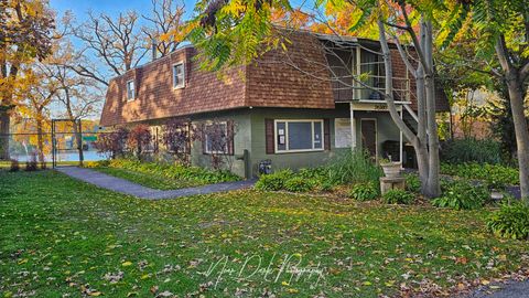 Tiny photo for 34966 N Forest Avenue, Ingleside, IL 60041 (MLS # 12506099)