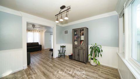 Tiny photo for 34966 N Forest Avenue, Ingleside, IL 60041 (MLS # 12506099)