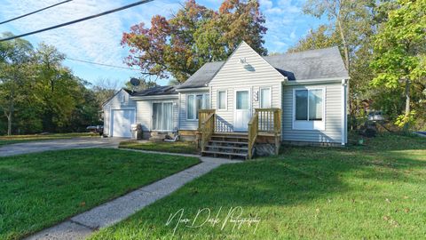 Tiny photo for 34966 N Forest Avenue, Ingleside, IL 60041 (MLS # 12506099)