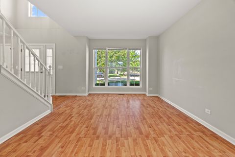 Tiny photo for 531 Hillcrest Drive, Bolingbrook, IL 60440 (MLS # 12503083)