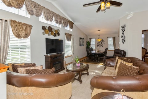 Tiny photo for 4613 Kylemore Court, Joliet, IL 60431 (MLS # 12590643)