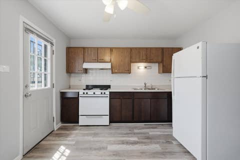 Tiny photo for 1140 E 81st Street #F, Chicago, IL 60619 (MLS # 12619404)