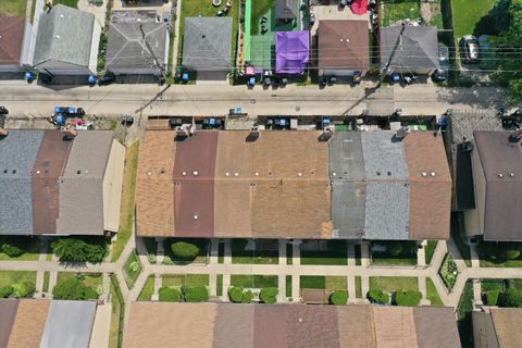 Tiny photo for 1140 E 81st Street #F, Chicago, IL 60619 (MLS # 12619404)