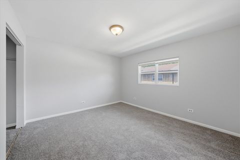 Tiny photo for 1140 E 81st Street #F, Chicago, IL 60619 (MLS # 12619404)