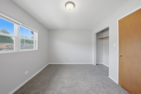 Tiny photo for 1140 E 81st Street #F, Chicago, IL 60619 (MLS # 12619404)