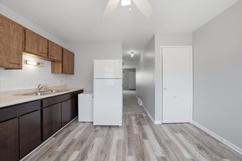 Tiny photo for 1140 E 81st Street #F, Chicago, IL 60619 (MLS # 12619404)