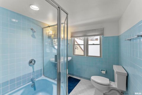 Tiny photo for 2434 29TH Street, Moline, IL 61265 (MLS # QC4269754)