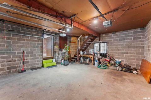 Tiny photo for 2434 29TH Street, Moline, IL 61265 (MLS # QC4269754)