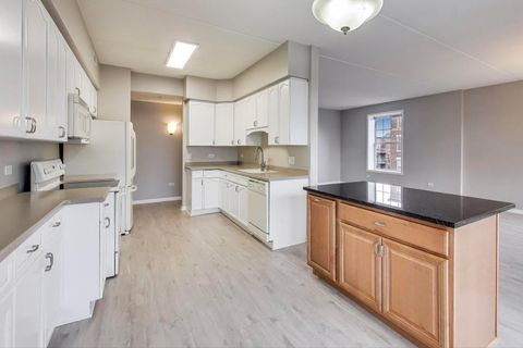 Tiny photo for 190 W Johnson Street #303, Palatine, IL 60067 (MLS # 12513491)