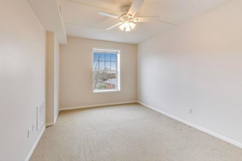 Tiny photo for 190 W Johnson Street #303, Palatine, IL 60067 (MLS # 12513491)