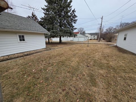 Tiny photo for 312 E 11th Street, Sterling, IL 61081 (MLS # 12570561)