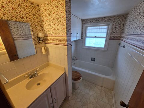 Tiny photo for 312 E 11th Street, Sterling, IL 61081 (MLS # 12570561)