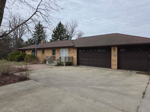 Photo of 8132 Matznick Road, Prophetstown, IL 61277 (MLS # 12596532)