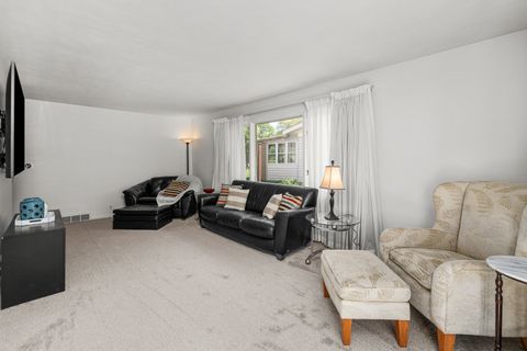 Tiny photo for 1511 Parklane Drive, Bettendorf, IA 52722 (MLS # 12630906)