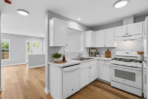 Tiny photo for 1364 Greenbrook Court, Hanover Park, IL 60133 (MLS # 12721675)