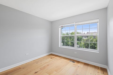 Tiny photo for 1364 Greenbrook Court, Hanover Park, IL 60133 (MLS # 12721675)