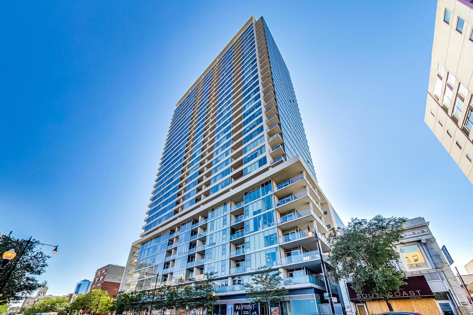 1720 S Michigan Avenue 2115
