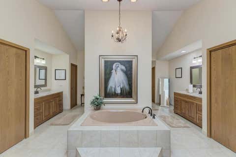 Tiny photo for 81 Country Club Drive, Bloomingdale, IL 60108 (MLS # 12583404)
