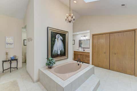 Tiny photo for 81 Country Club Drive, Bloomingdale, IL 60108 (MLS # 12583404)