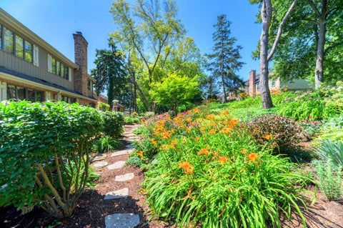 Tiny photo for 81 Country Club Drive, Bloomingdale, IL 60108 (MLS # 12583404)