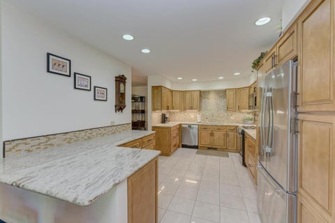 Tiny photo for 81 Country Club Drive, Bloomingdale, IL 60108 (MLS # 12583404)