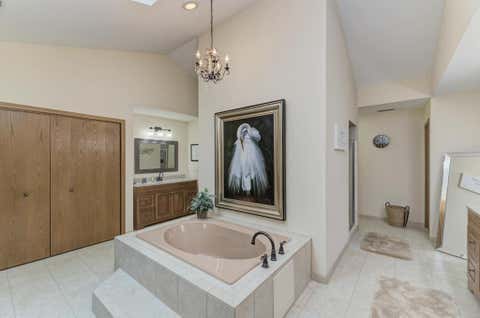 Tiny photo for 81 Country Club Drive, Bloomingdale, IL 60108 (MLS # 12583404)