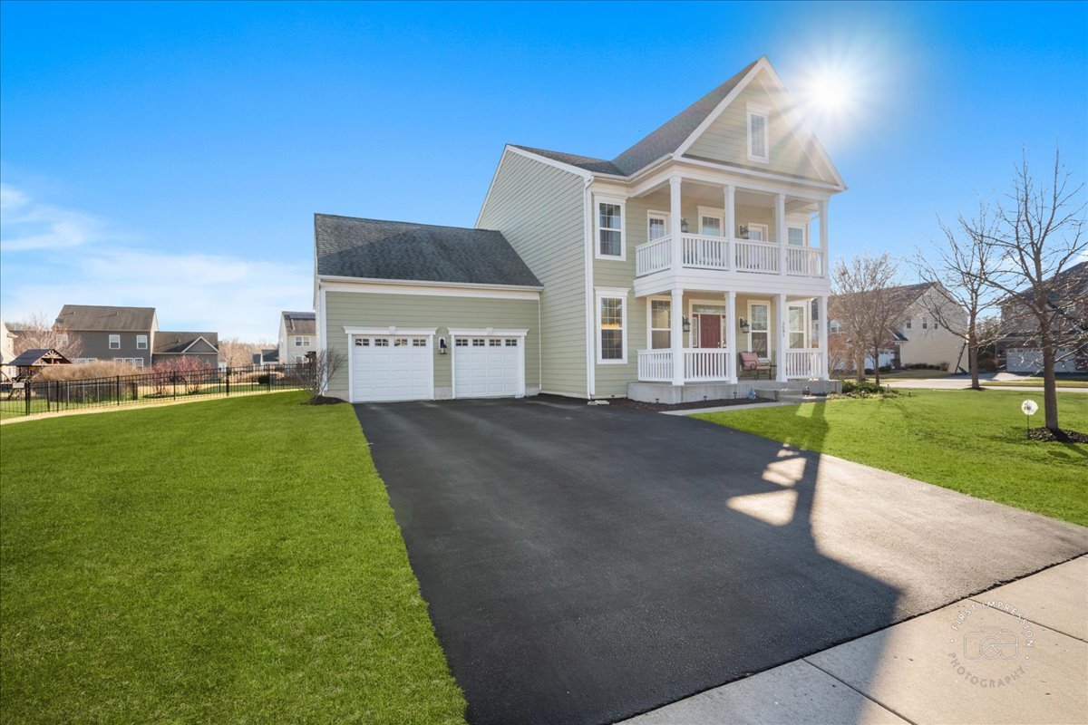 3681 Congressional Parkway