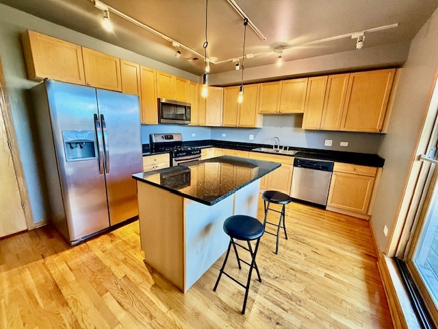 3246 W Warren Boulevard 2