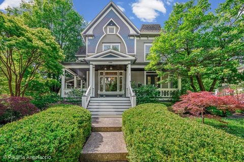 Photo of 135 W Lake Street, Barrington, IL 60010 (MLS # 12652591)