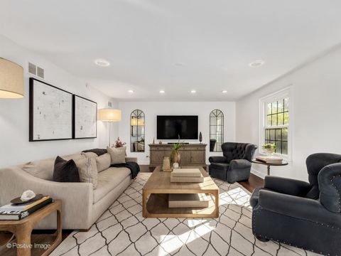 Tiny photo for 805 S Adams Street, Hinsdale, IL 60521 (MLS # 12620633)