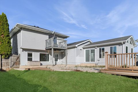 Tiny photo for 1424 Phoenix Lane, Joliet, IL 60431 (MLS # 12511983)