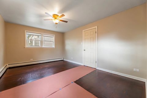 Tiny photo for 6519 S Oakley Avenue, Chicago, IL 60636 (MLS # 12633630)