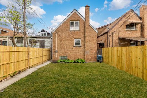 Tiny photo for 6519 S Oakley Avenue, Chicago, IL 60636 (MLS # 12633630)