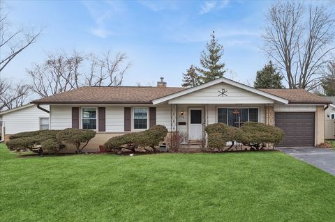 Tiny photo for 234 Peach Tree Lane, Elk Grove Village, IL 60007 (MLS # 12562789)