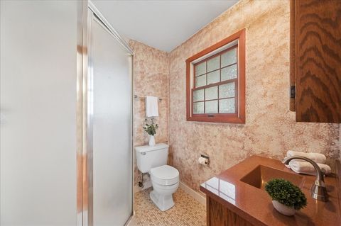 Tiny photo for 234 Peach Tree Lane, Elk Grove Village, IL 60007 (MLS # 12562789)