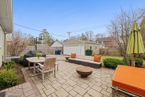 Photo of 2121 Greenwood Avenue, Wilmette, IL 60091 (MLS # 12594038)