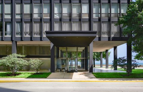 860 N LAKE SHORE Drive 8L Chicago IL 60611