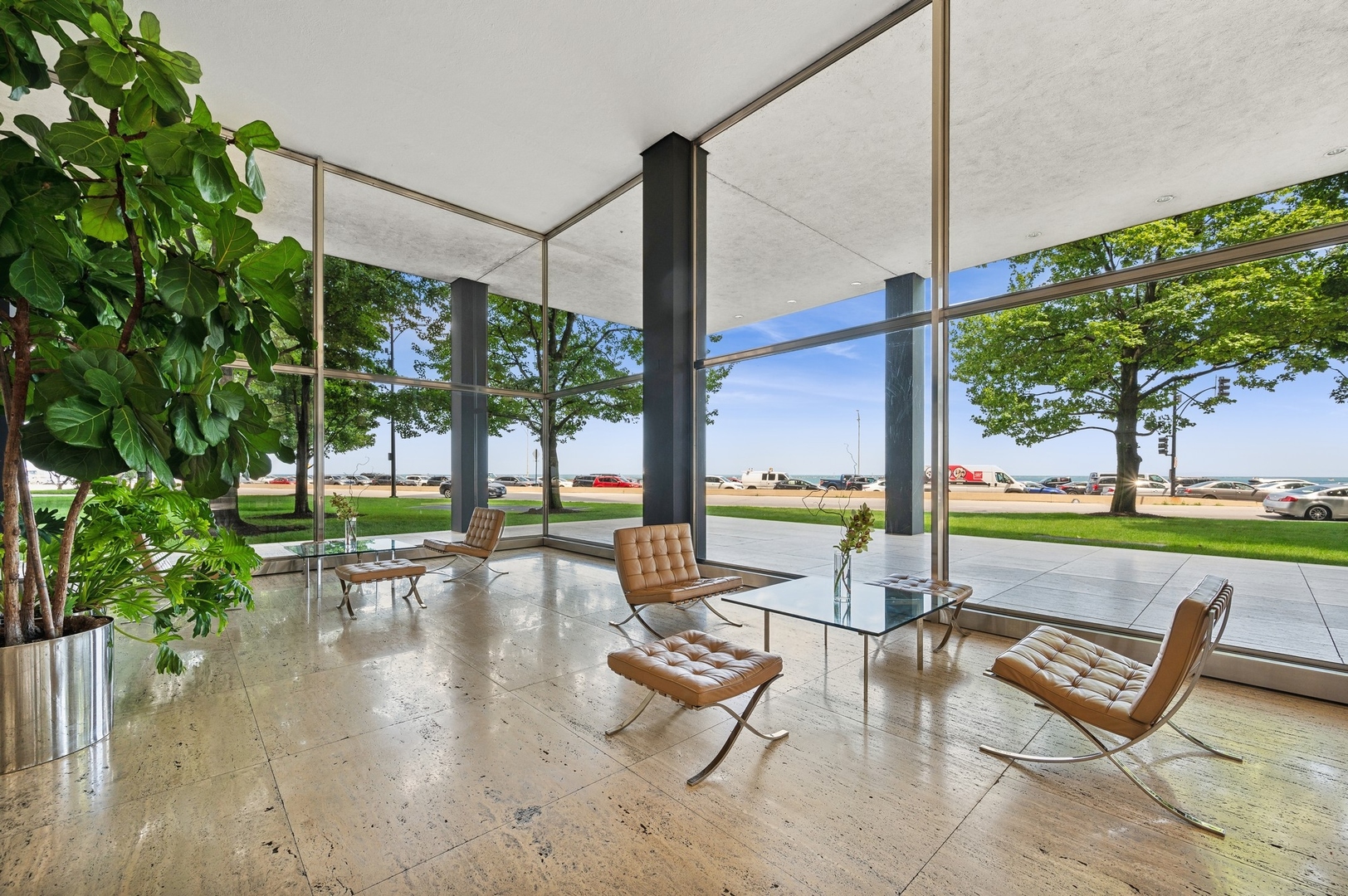 860 N LAKE SHORE Drive 8L