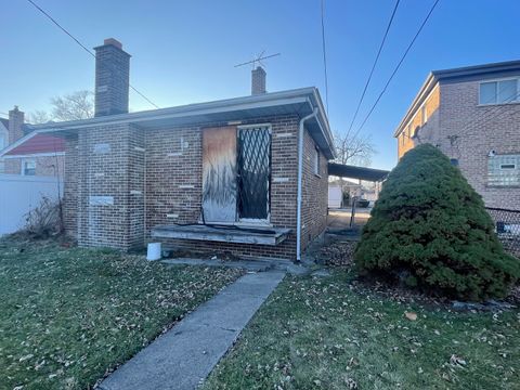 Tiny photo for 9527 S Parnell Avenue, Chicago, IL 60628 (MLS # 12543694)