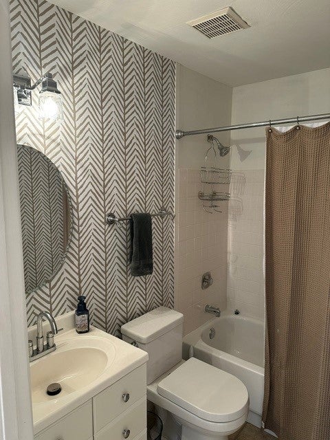 Tiny photo for 1104 Taunton Court, Schaumburg, IL 60193 (MLS # 12756809)