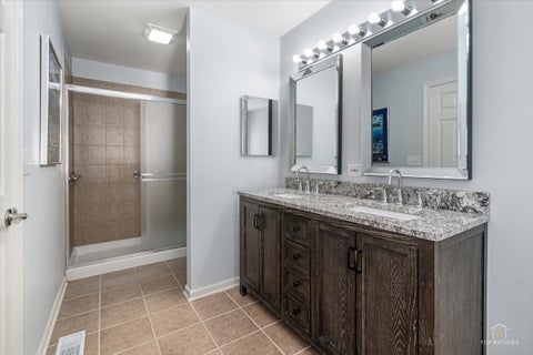 Tiny photo for 1743 W Ethans Glen Drive, Palatine, IL 60067 (MLS # 12756538)