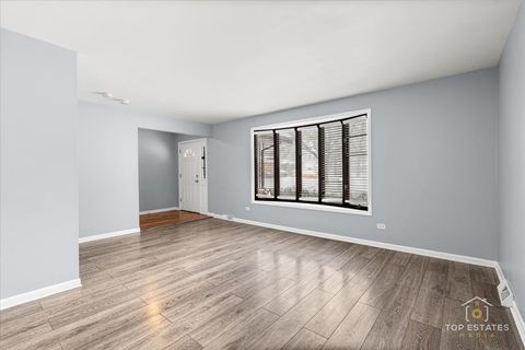 Tiny photo for 722 Kostner Avenue, Matteson, IL 60443 (MLS # 12605446)